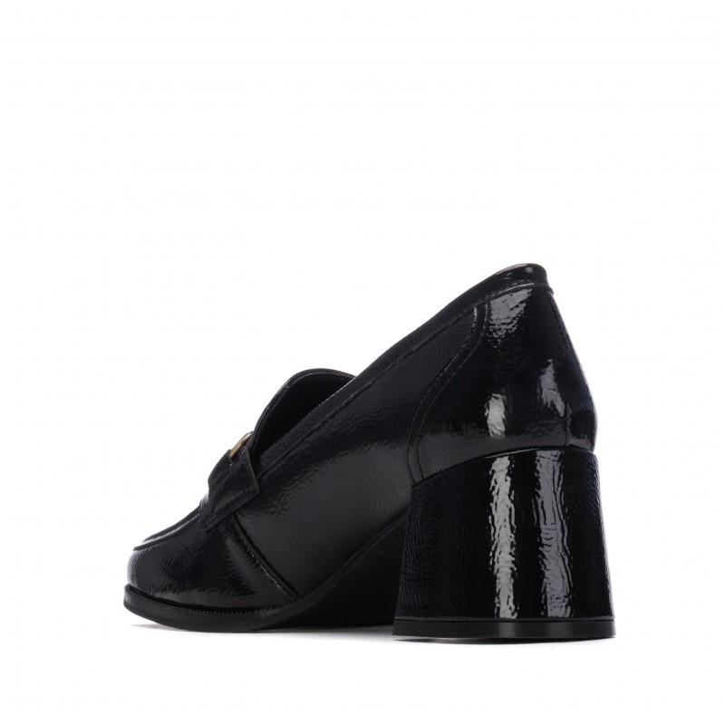 Carmela Γυναικεία Loafers Λουστρίνι