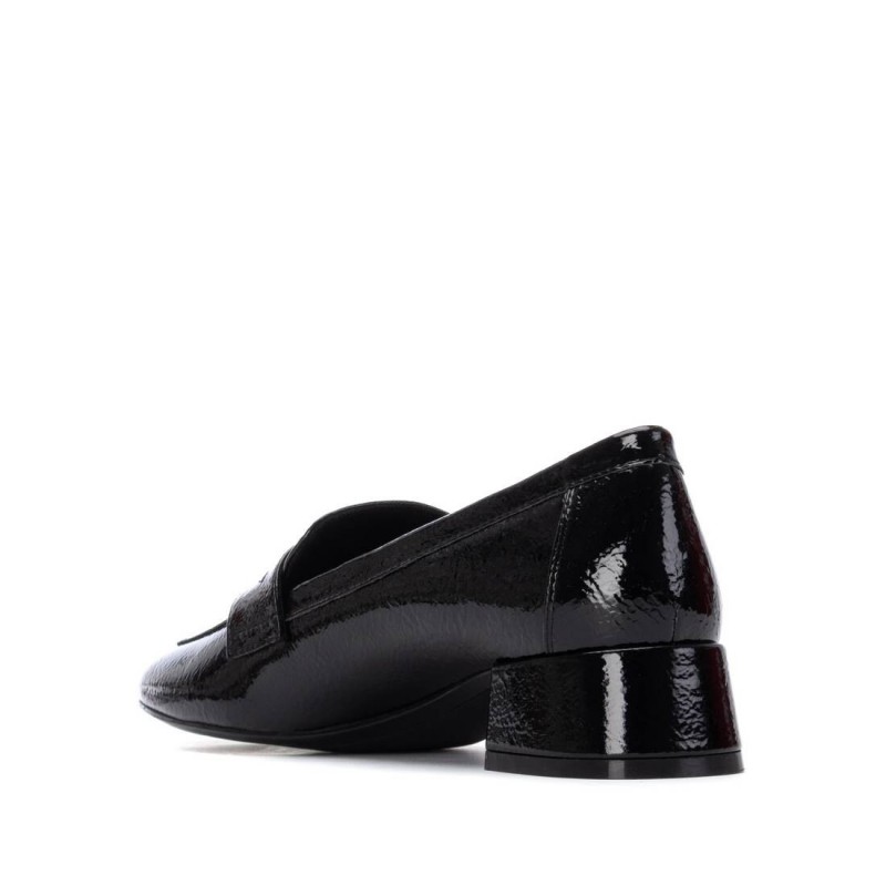 Xti Γυναικεία Loafers Λουστρίνι