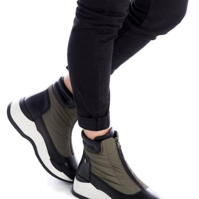 Xti Γυναικεία Μποτάκια